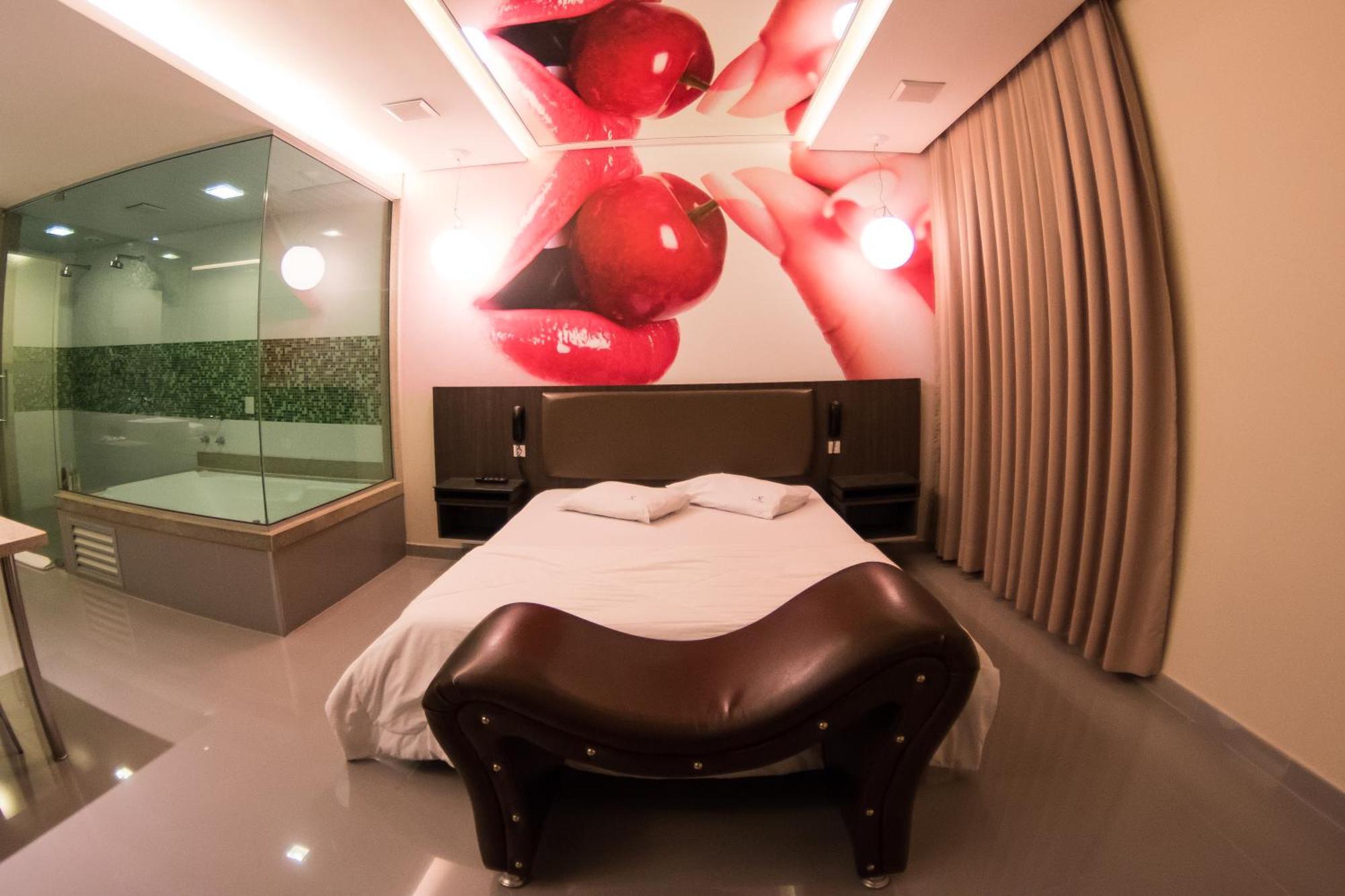 Vitara Motel (Adults Only) Taboao da Serra Ngoại thất bức ảnh