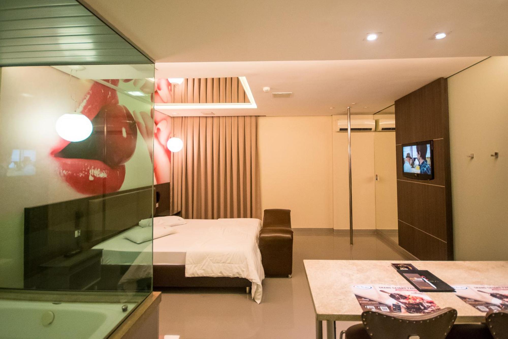 Vitara Motel (Adults Only) Taboao da Serra Ngoại thất bức ảnh